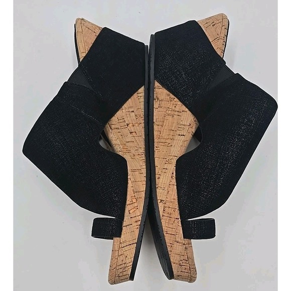 NEW Donald Pliner Gyer 10 Wedge Distressed Leather Black Metallic Sandal - Picture 7 of 12